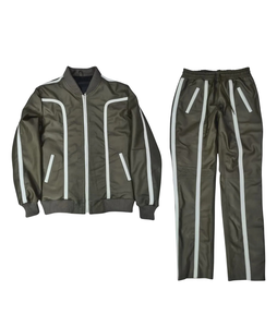 Ensemble de survêtement authentique |   Veste à capuche et pantalon pour femme |   Ensemble deux pièces d'hiver |   Ensemble streetwear léger et écologique - Product Image 1