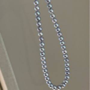 Wholesale 8-9mm Platinum Gray Natural Pearl Necklace Fashionable <b>Matching</b> Gift <b>Box</b> Perfect Birthday Gift - Product Image 3