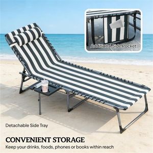 Chaise longue d'extérieur bleue et blanche pour bronzer et profiter du jardin - Product Image 3