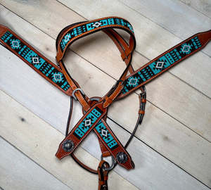 Têtière et collier de poitrail pour cheval en cuir bleu sarcelle perlé, style western, confortables pour le cavalier, durables, en cuir naturel souple. - Product Image 1