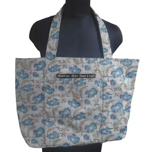 Fait à la main en toile de coton imprimé de blocs floraux sac à provisions grand sac fourre-tout abordable femmes cadeaux pour son fourre-tout indien - Product Image 1