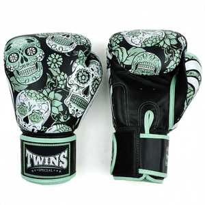 Nouveautés, vente chaude, gants de boxe pour jumeaux, couleur dorée, cuir véritable, logo personnalisé, lacets, entraînement et sparring, MMA, Muay Thai - Product Image 5