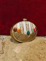 Pochette artisanale indienne en laiton et nacre avec pierre d'agate naturelle – Sac de soirée de luxe pour l'été, la mode, les mariages et les fêtes