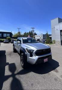 Utilisé 2024 pour Tacoma TRD Off-Road 4x4 DIY OEM avec garantie de 3 ans - Product Image 1