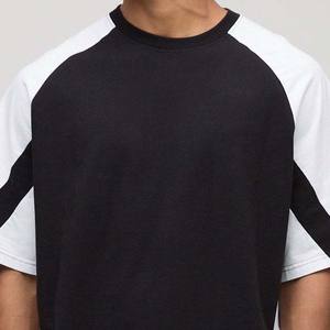 Camisetas de Verano para Hombre de Talla Grande, de Buena Calidad, con Logotipo Personalizado OEM, Transpirables, de Poliéster/Algodón, con Contraste de Color, en Conjunto con Pantalones Cortos, 2 Piezas - Product Image 3