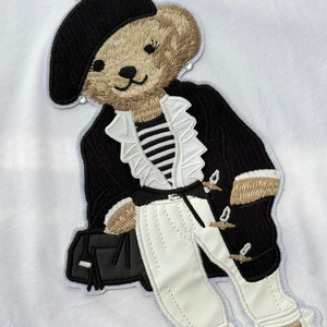 Camiseta de Manga Corta Casual de Primavera/Verano Little Bear 26 para Mujer, 100% Algodón, Bordado 3D con Parches - Product Image 5