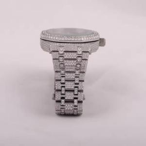 Montre Moissanite Iced Out Bustdown VVS Diamant Hip Hop Luxe Personnalisée Acier Inoxydable Vente en Gros Unisexe Étanche - Product Image 2