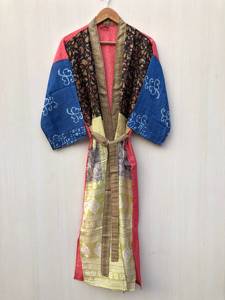 Robe Kimono Longue en Soie de Jardin, Kimono Sari en Soie Florale, Robe Sari Vintage, Robe de Plage Douce pour Fête, Kimono en Soie Indienne Fait Main - Product Image 6