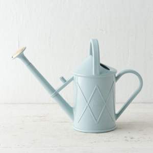 Arrosoir de jardin en métal robuste avec poignée confortable, longue buse, débit d'eau précis pour l'entretien des fleurs et des légumes - Product Image 4