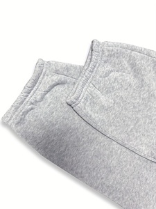 Conjunto de Chándal de Forro Polar Bordado Personalizado al por Mayor con Opciones de Bordado de Logotipo Personalizado para Hombres, Mujeres y Unisex - Product Image 2
