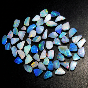 โอปอลธรรมชาติออสเตรเลียแบบดับเบิ้ล หลายสี หลายประกาย รูปทรงแฟนซี ขัดเรียบ สามารถปรับแต่งได้ รับรองโดยบุคคลที่สาม ติดกาวแล้ว แบบเม็ดเดี่ยว - Product Image 1