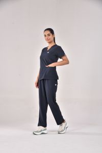 Uniforme Médico Azul Marino para Mujer, Blusa Elegante con Cuello en V y Pantalones a Juego para Uso en Hospitales, Clínicas y Enfermería - Product Image 2