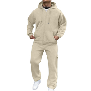 Ensemble deux pièces pour homme, sweat à capuche zippé et pantalon cargo, fabricant de haute qualité, entièrement personnalisable avec logo sur mesure pour un usage quotidien - Product Image 1