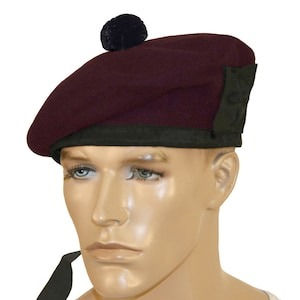 Sombrero Balmoral Distintivo con un Diseño Clásico, Ideal para Reuniones en las Tierras Altas y Celebraciones Formales - Product Image 6