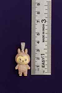 จี้ Labubu พรีเมียม 3.58 กะรัต เพชรโมอิสซาไนต์ เงินแท้ 925 ชุบทองคำขาว 14k สไตล์ฮิปฮอป สำหรับส่งออก - Product Image 4