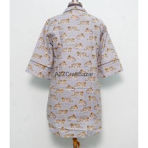 เดรสผ้าฝ้ายแท้ 100% คอปกพับ แขนทรงระฆัง พิมพ์ลายดอกไม้ด้วยมือ งานพิมพ์บล็อก  ความยาวปานกลาง สวมใส่สบายๆ สำหรับงานปาร์ตี้ฤดูร้อน - Product Image 6