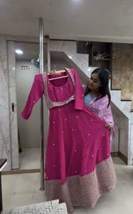 Robe indienne prête à l'exportation avec ensemble Koti et Dupatta pour femmes, idéale pour les fêtes, nouvelle collection à prix avantageux, livraison directe - Product Image 2