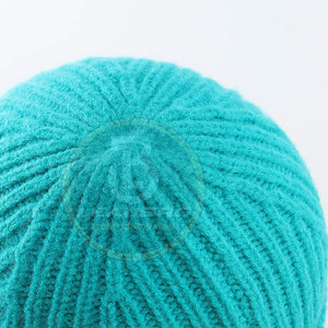 Gorros Cómodos y Ligeros de Punto Cálidos para Viajes, Caminatas, Deportes al Aire Libre y Uso Diario - Product Image 4