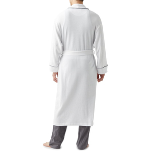 Peignoir à capuche pour homme, prix direct usine, chaud et douillet pour l'hiver, en flanelle de coton longue, service et design OEM - Product Image 5