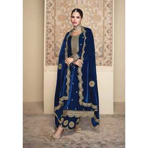 Ensemble haut-bas et dupatta magnifique pour femmes, vêtements de soirée de créateur - Product Image 2