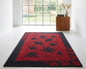Tapis floral rouge – Tapis moderne à motif de fleurs noires et rouges pour salon, chambre et décoration intérieure - Product Image 1