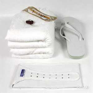 WS INTERNATIONAL Complete Hajj Umrah Ihram Set Woven <b>White</b> Cotton Clothing <b>Flip</b> <b>Flops</b> Electronic Counter Belt Model WS-328 Adult - Product Image 2