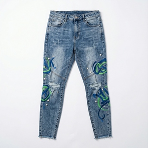 Vaqueros de mujer vintage lavados y desgastados, de corte recto, con rodillas rotas, de tela gruesa, estilo streetwear - Product Image 5