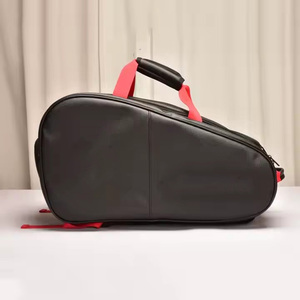 Sac de sport et de tennis robuste et imperméable, sacoche noire texturée effet carbone avec deux compartiments principaux, sangles décoratives - Product Image 1