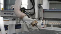 Router CNC M-shine MS90-2040 con Cabezal Oscilante para Cortar y Tallar MDF Sólido