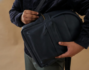 Leather Backpack Men Casual Business Daypack Genuine Leather Shoulder Bag Large Storage Backpack Daily Office Bag Travel <b>Pack</b> - Product Image 5