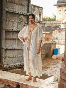 Nuevo y elegante vestido caftán de algodón Khadi, túnica artesanal étnica con cuello en V, estilo oversized, hecho a mano, para estar en casa, maxi, para mujer. - Product Image 6