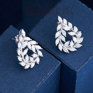 Pendientes Halo con Diamantes Cultivados en Laboratorio Radiant Sparkle en Oro Rosa de 14k, Diseñados para la Alfombra Roja, Diamantes Cultivados en Laboratorio Libres de Conflictos - Product Image 3