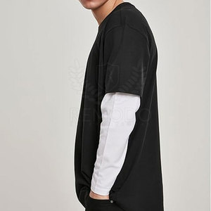 T-shirt décontracté noir à manches courtes pour homme avec logo brodé personnalisé et design superposé à manches longues blanches contrastantes, col rond, en jersey - Product Image 4