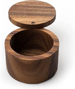 Caja de Sal de Madera, Tarro de Especias, Salero de Madera Natural con Tapa, Azucarero, Pimentero a Precio Accesible - Product Image 1