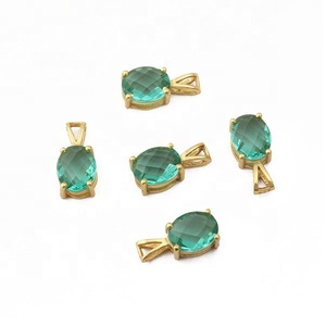 Colgante de cuarzo de apatita delicado minimalista, joyería de latón hecha a mano con diseño de encanto de piedras preciosas - Product Image 2