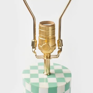 Elegante Lámpara de Mesa con Incrustaciones de Hueso para Proyectos de Interiores de Boutique y Pantalla con Patrón Bohemio para Decoración de Sala de Estar Interior - Product Image 2