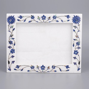 Cadre photo de luxe en marbre blanc fait main avec finition en pierre naturelle pour la décoration de la maison, du bureau ou de la table - Product Image 4