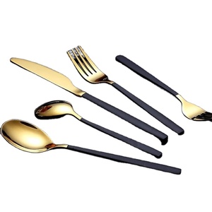 Ensemble de couverts en métal poli noir et or Fabricant de vaisselle en gros Ensemble de couverts en métal décoratif Fournisseur en gros - Product Image 1
