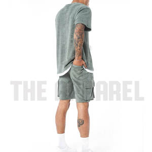 Venta al por mayor de conjuntos de ropa para hombre de EE. UU., de color liso, de poliéster y algodón, transpirables, informales, de verano, camiseta y pantalones cortos, precio al por mayor - Product Image 6