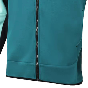 Survêtements en polyester et coton confortables et respirants avec fermeture éclair, fabriqués au Pakistan, nouveaux ensembles de survêtements doux, survêtement uni avec fermeture éclair pour le sport - Product Image 3