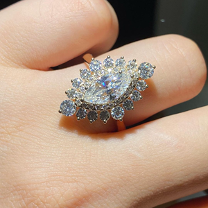 Bague de fiançailles pour femme en diamant marquise, sertie à griffes, 2 carats, diamant de laboratoire, en vermeil 14 carats, pour mariage, fête, anniversaire, cadeau - Product Image 5
