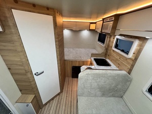 Wuling Auto RV Véhicule électrique RV Nouvelle fourgonnette de camping Wuling avec boîte manuelle à 5 vitesses, cylindrée de 2,0 L, consommation de carburant de 8,9 L/100 km, ACC - Product Image 6