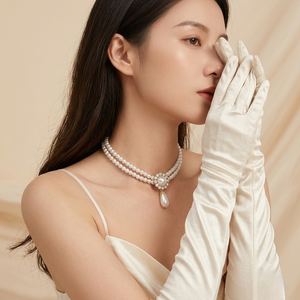 Elegante Collana di Perle a Goccia in Lega con Cristalli, Gioiello Regalo per Eventi Romantici Serale - Product Image 1