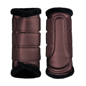Botas de Nailon de Alta Calidad para Caballos con Diseño de Absorción de Impactos para una Protección Mejorada de Tendones y Articulaciones, Hechas a Medida - Product Image 1