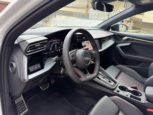 Audi Limousine quattro VOLL 5 J d'occasion 2025, garantie, 333 ch, 5 places, Euro6, version allemande, transmission automatique, essence - Product Image 5