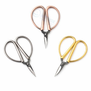 High Quality Petites Embroidery <b>Scissors</b> Stainless Steel Sharp Precision Beauty Tool for <b>Sewing</b> & Craft - Product Image 6