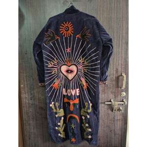 Lavinas Couverture Bohème de Luxe Suzani Matelassée en Velours Tissé Respirant Écologique Brodée à la Main à Motifs Floraux pour Femme Hiver - Product Image 4