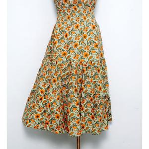 เดรสทรงเอพิมพ์ลายดอกไม้สไตล์โบฮีเมียนทันสมัยสวยงาม คอทรงโอ ความยาวระดับเข่า ผ้าฝ้าย พิมพ์ลายบล็อก สำหรับงานปาร์ตี้ฤดูร้อน ฤดูใบไม้ผลิ ฤดูร้อน - Product Image 3