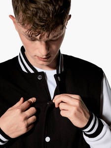 Veste de baseball pour homme, style streetwear, bleu, taille S, avec patch brodé personnalisé, logo sur mesure. - Product Image 5