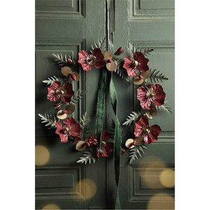 Couronne florale élégante en métal avec une finition artistique magnifique pour l'entrée de la maison et la décoration saisonnière - Product Image 3